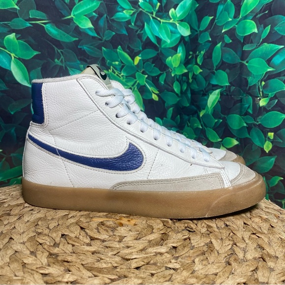 Nike Shoes - Nike blazer white blue gum leather
